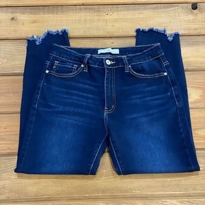 KanCan Highwaisted Frayed Ankle Jeans